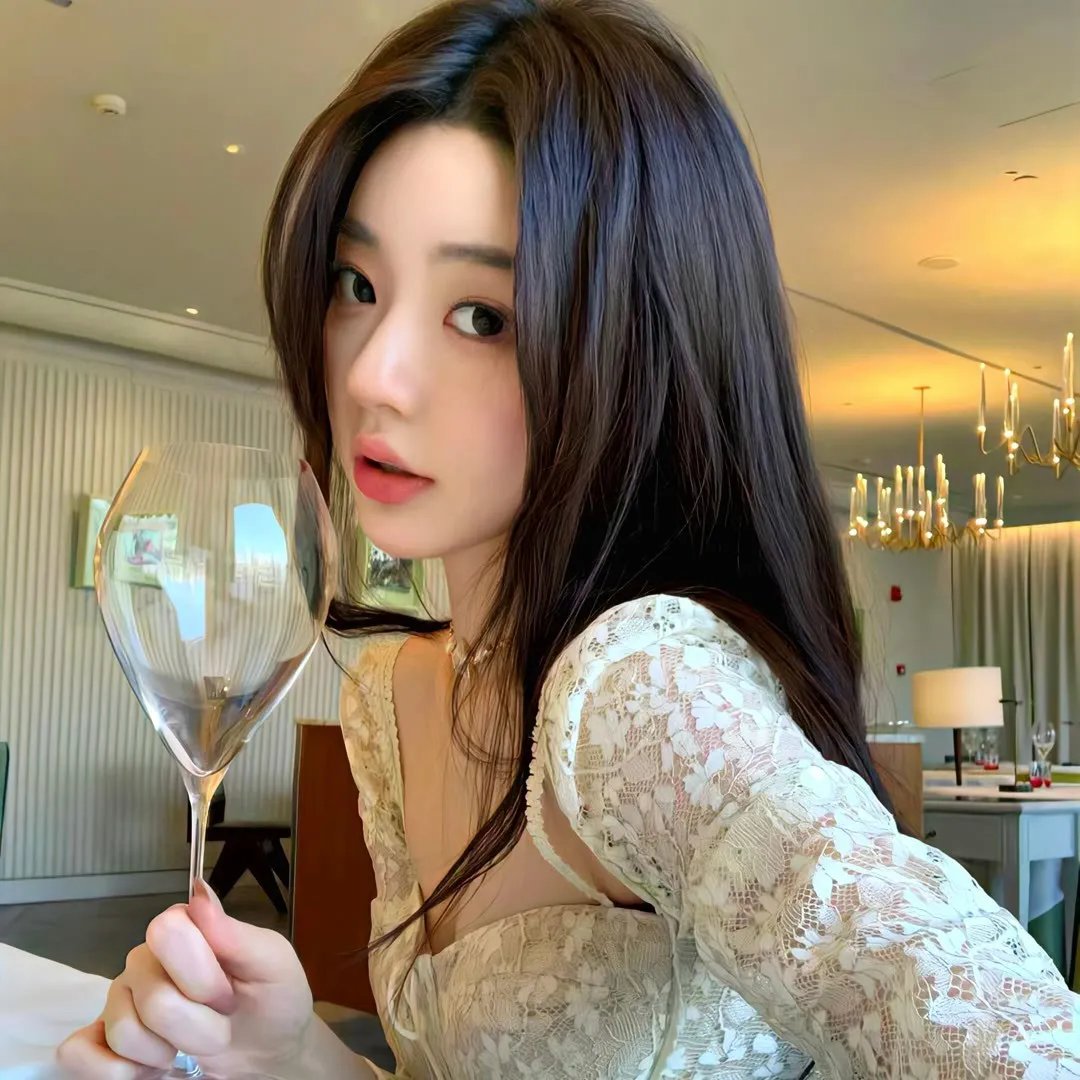 迪莱哈封面